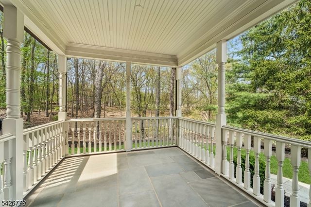 20 Pheasant Ln, Scotch Plains Twp., NJ 07076
