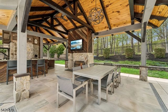 20 Pheasant Ln, Scotch Plains Twp., NJ 07076