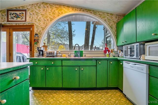 42 West Gansevoort Street, Little Falls City, NY 13365