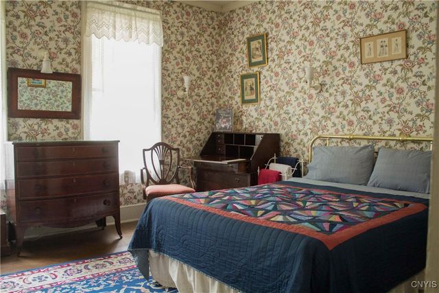 42 West Gansevoort Street, Little Falls City, NY 13365