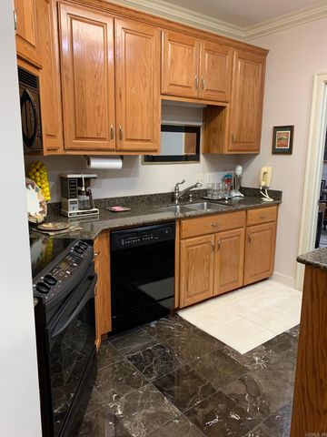 27 Westin Drive Drive, Conway, AR 72034