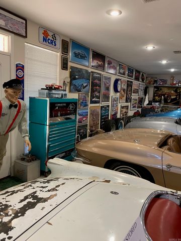 27 Westin Drive Drive, Conway, AR 72034