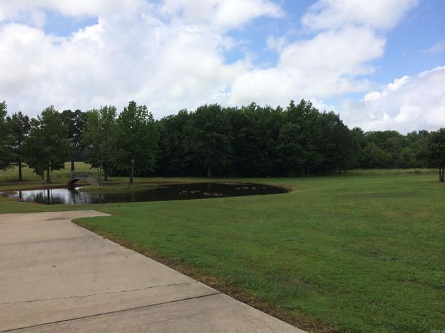 27 Westin Drive Drive, Conway, AR 72034