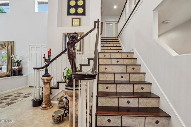 1084 Camino Vera Cruz, Camarillo, CA 93010