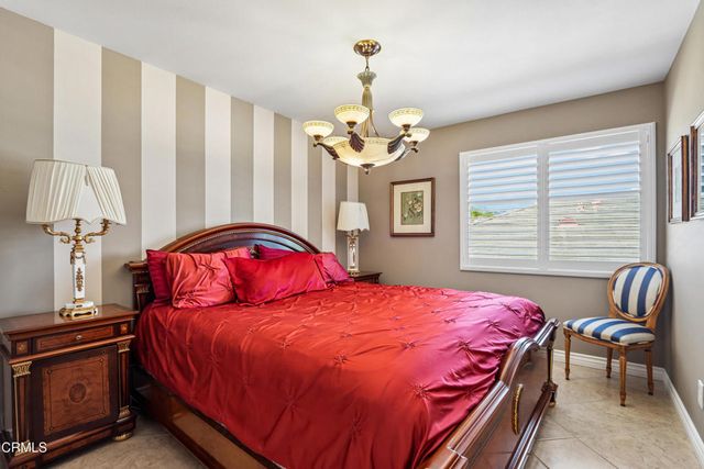 1084 Camino Vera Cruz, Camarillo, CA 93010