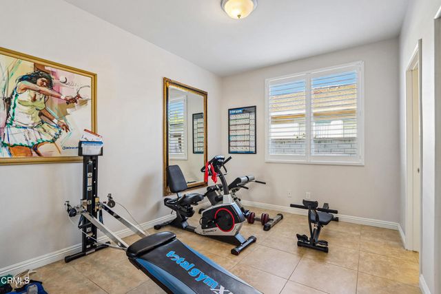 1084 Camino Vera Cruz, Camarillo, CA 93010