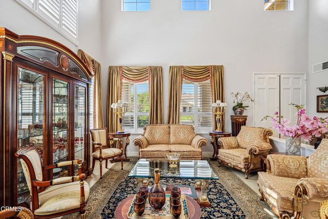 1084 Camino Vera Cruz, Camarillo, CA 93010