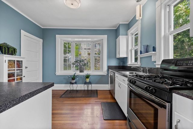 13 Cedar Hill Ter 2, Swampscott, MA 01907