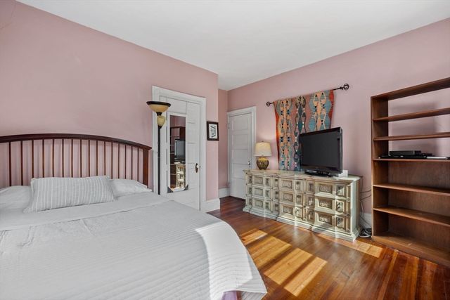 13 Cedar Hill Ter 2, Swampscott, MA 01907