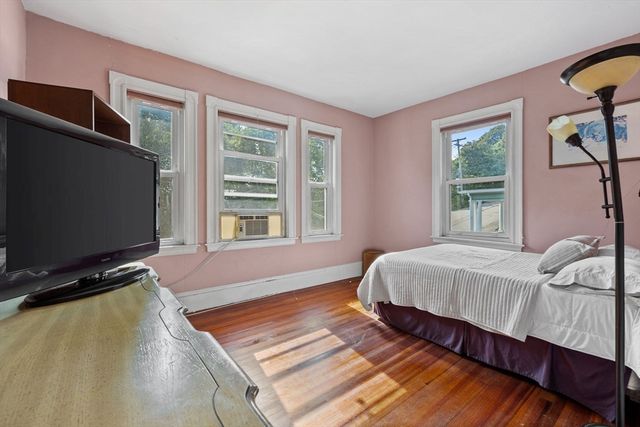 13 Cedar Hill Ter 2, Swampscott, MA 01907