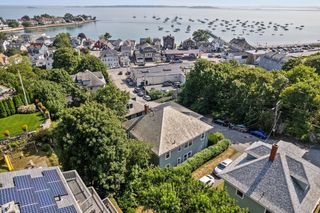 13 Cedar Hill Ter 2, Swampscott, MA 01907
