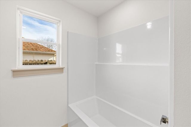 2233 N Brandi Avenue, Fayetteville, AR 72701