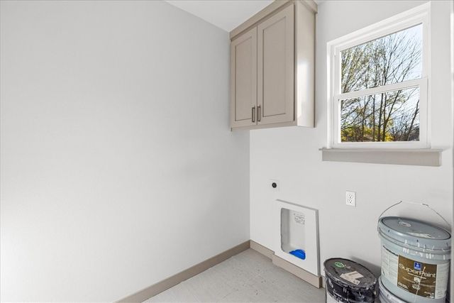 2233 N Brandi Avenue, Fayetteville, AR 72701