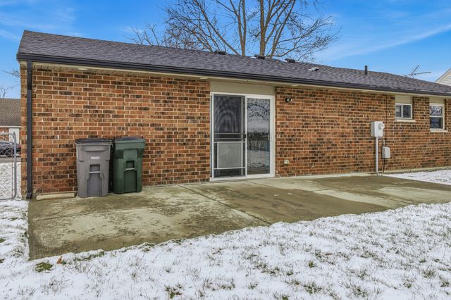 2508 W Foxchase Court 2508 W Foxchase Court, Troy, OH 45373