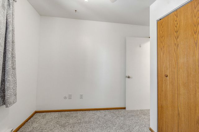 2508 W Foxchase Court 2508 W Foxchase Court, Troy, OH 45373