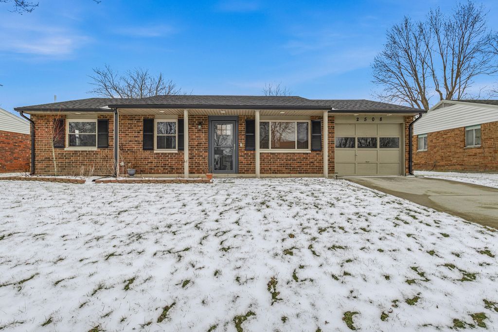 2508 W Foxchase Court 2508 W Foxchase Court, Troy, OH 45373
