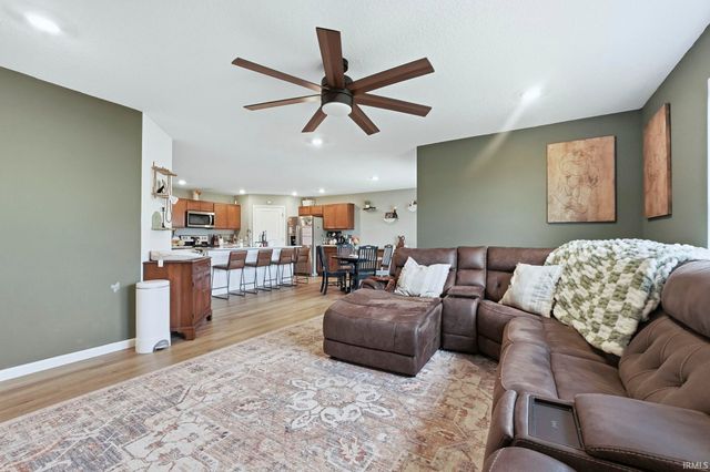 649 Hagrid Boulevard, Bluffton, IN 46714