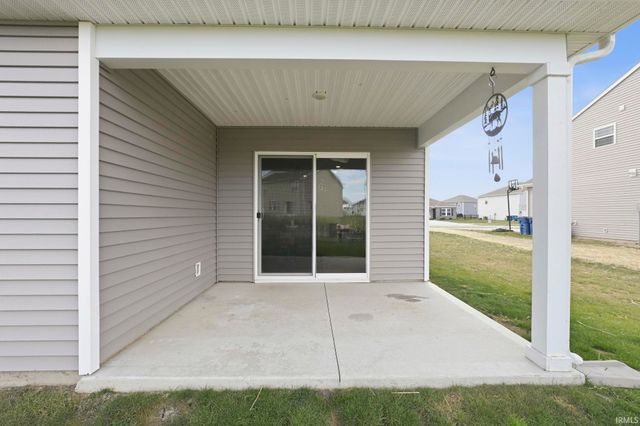 649 Hagrid Boulevard, Bluffton, IN 46714