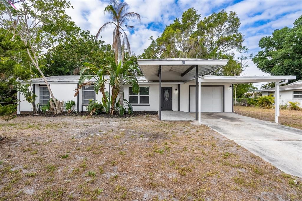 5863 MILLAY COURT, North Fort Myers, FL 33903