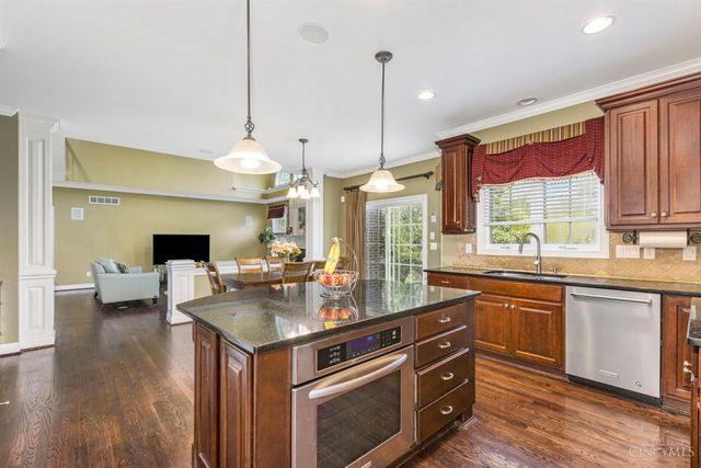 3527 Helendale Court, Deerfield Twp., OH 45040