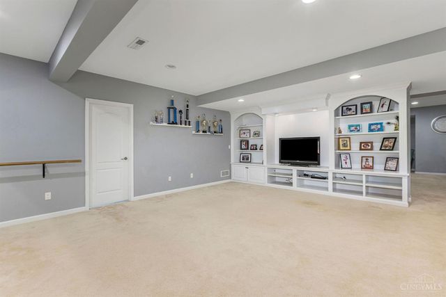 3527 Helendale Court, Deerfield Twp., OH 45040