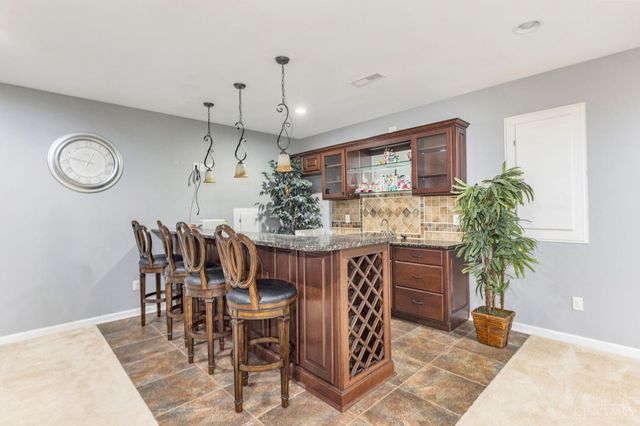 3527 Helendale Court, Deerfield Twp., OH 45040