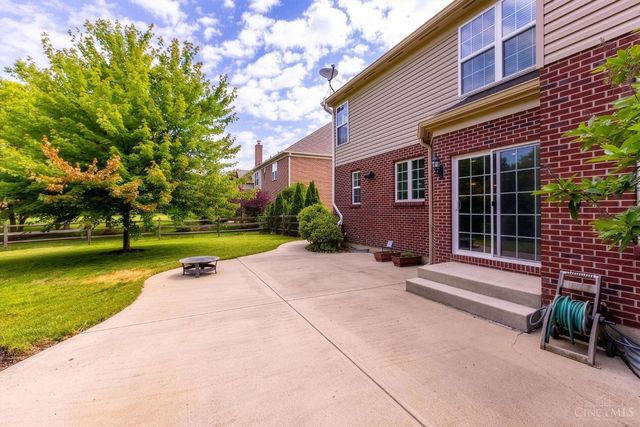 3527 Helendale Court, Deerfield Twp., OH 45040