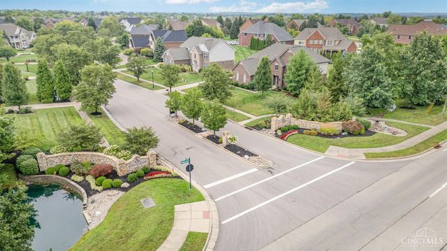 3527 Helendale Court, Deerfield Twp., OH 45040