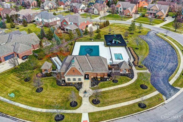3527 Helendale Court, Deerfield Twp., OH 45040