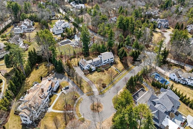 1 Buckingham Ter, Wellesley, MA 02482