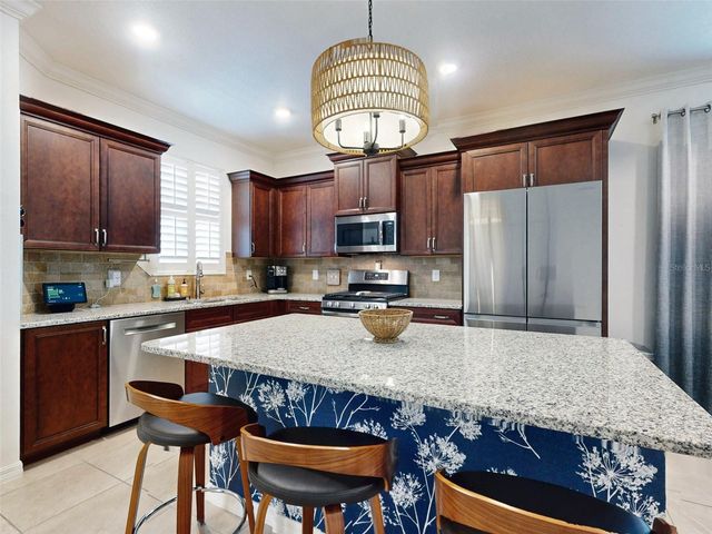 9886 SW 99TH LOOP, Ocala, FL 34481
