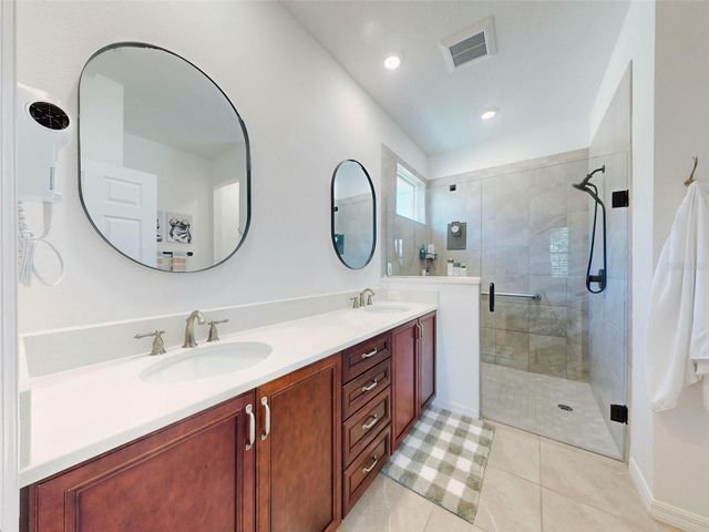 9886 SW 99TH LOOP, Ocala, FL 34481