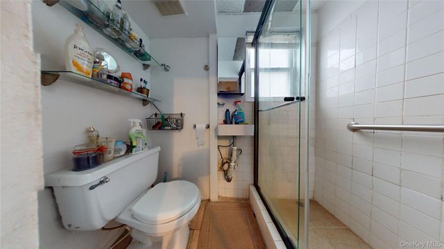 1711 Rockaway Parkway, Brooklyn, NY 11236