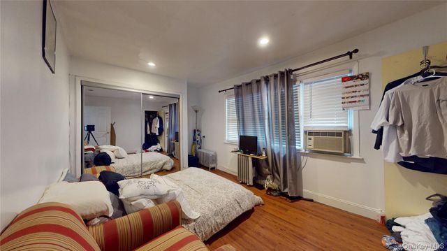 1711 Rockaway Parkway, Brooklyn, NY 11236