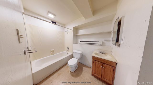 1711 Rockaway Parkway, Brooklyn, NY 11236