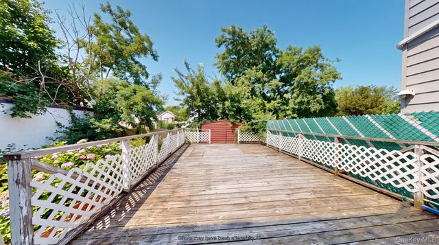 1711 Rockaway Parkway, Brooklyn, NY 11236