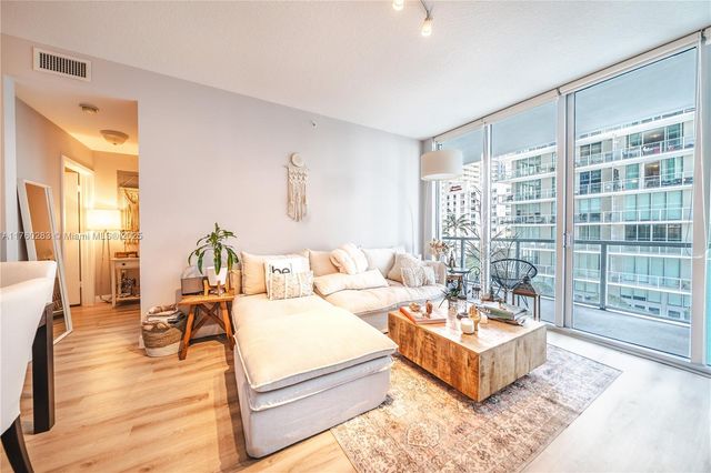 1111 SW 1st Ave 1115-N, Miami, FL 33130