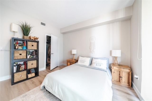 1111 SW 1st Ave 1115-N, Miami, FL 33130