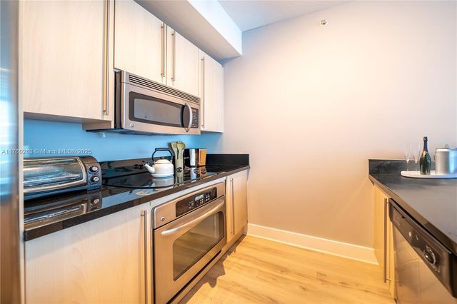 1111 SW 1st Ave 1115-N, Miami, FL 33130