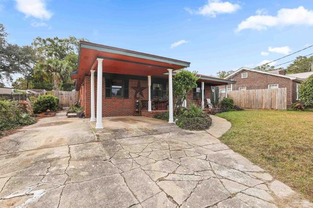 909 W Lloyd St, Pensacola, FL 32501