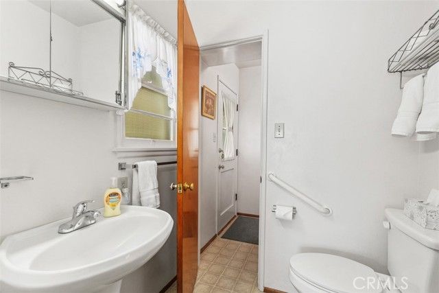 954 N Magnolia, Rialto, CA 92376