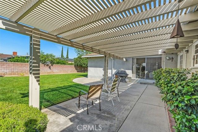 954 N Magnolia, Rialto, CA 92376