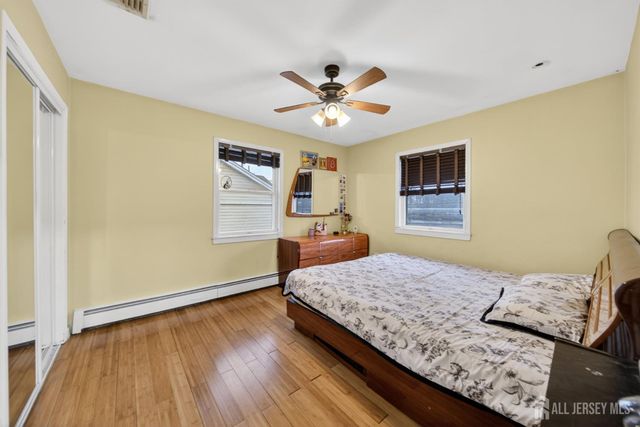 14 Carteret Street, Port Reading, NJ 07064