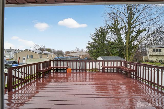 14 Carteret Street, Port Reading, NJ 07064