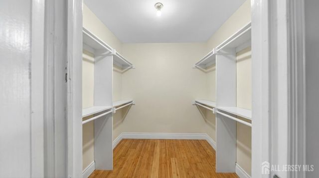 14 Carteret Street, Port Reading, NJ 07064