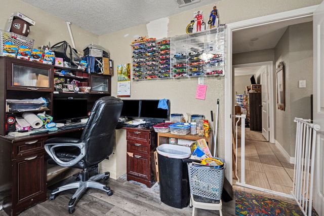 4133 Logan Street, Irving, TX 75062