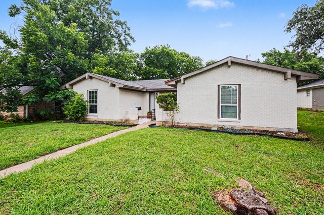 4133 Logan Street, Irving, TX 75062