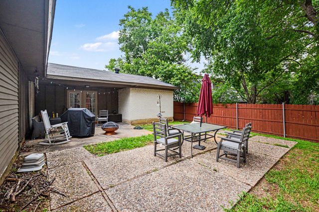 4133 Logan Street, Irving, TX 75062