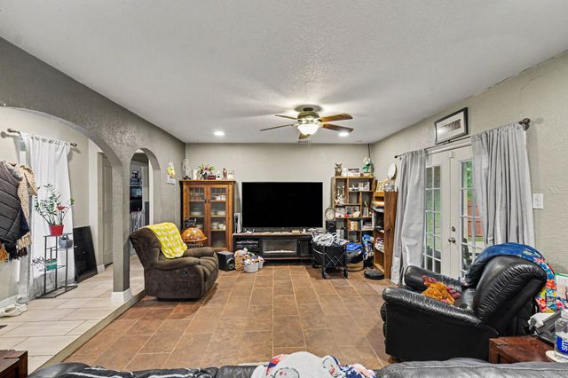 4133 Logan Street, Irving, TX 75062
