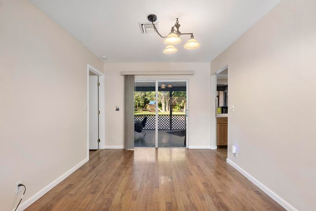 4020 NW 113th Avenue, Coral Springs, FL 33065
